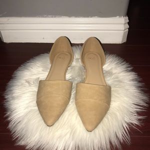 Women’s every day suede flats with style